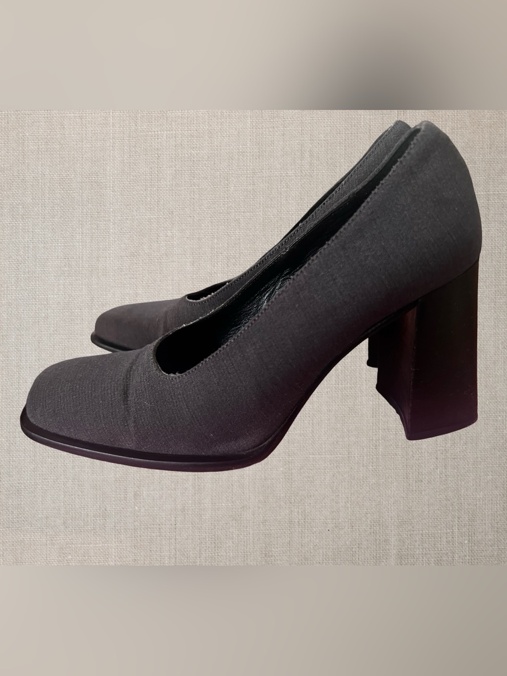 Vintage Kenneth Cole New York Grey Textured Block Heel Pumps - Square Toe